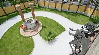 Tower Отель